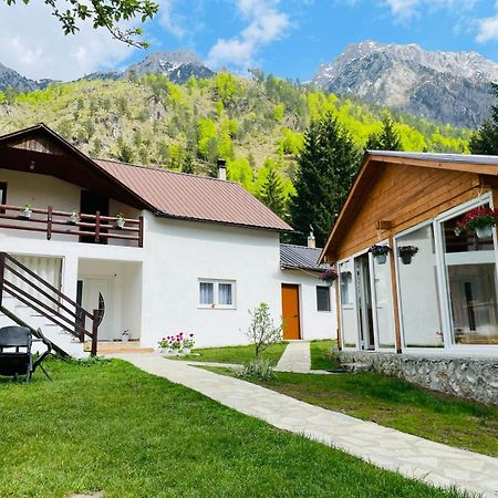 Bed and Breakfast Bujtina Arlindi à Valbone Extérieur photo