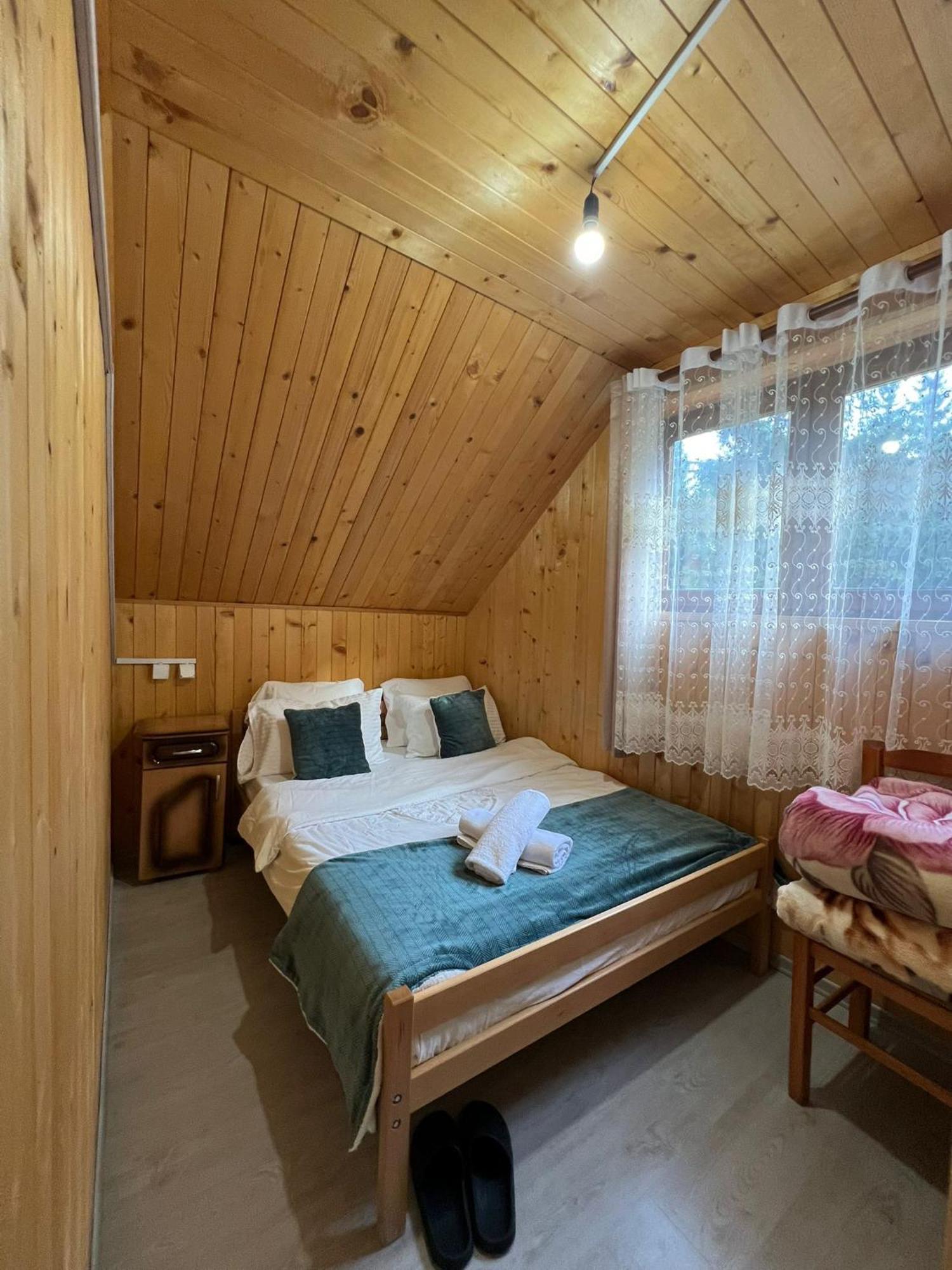 Bed and Breakfast Bujtina Arlindi à Valbone Extérieur photo